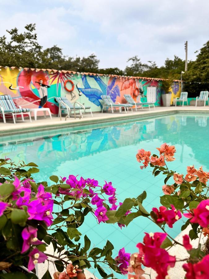 Hotel Veleros 4*